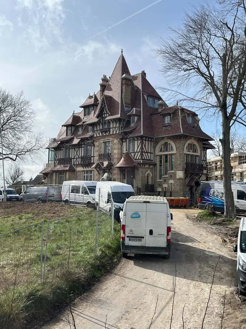 rénovation toiture chateau déco rénovations dordogne